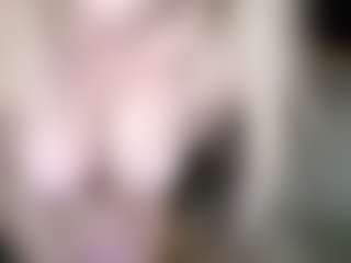 LucyAllen4201's Live Sex Cam Show