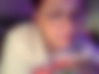 Live cam show with Pumpkin - Brown Eyes Blonde Hair on TeamSkeetLive