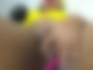 choco-milf's Live Sex Cam Show