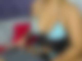 choco-milf's Live Sex Cam Show