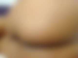 choco-milf's Live Sex Cam Show