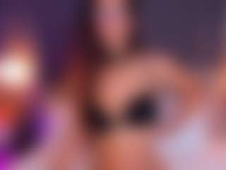 Spettacolo in cam dal vivo con NicolleStark - Thong su Camsoda