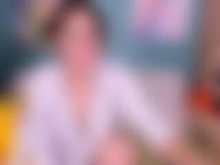 AnnaDarkness's Live Sex Cam Show