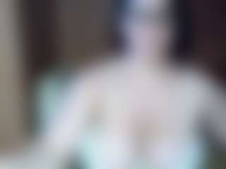 AdeAde's Live Sex Cam Show
