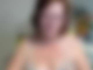 Live cam show with flirtyADELE - Granny on crypto-cams | poland