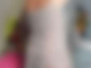 Live cam show with flirtyADELE - Granny on Camsoda