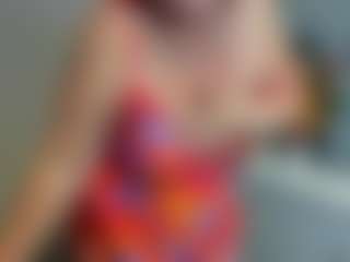 Live cam show with flirtyADELE - Granny MILF on Mixed Magazine Live