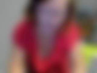 flirtyADELE MILF webcam performer live streaming