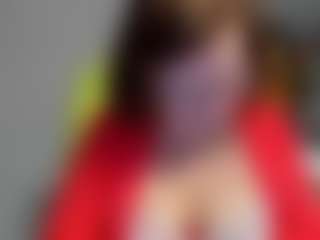 Live cam show with flirtyADELE - Granny on CamClone