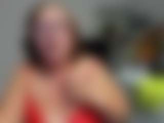 Live cam show with flirtyADELE - Granny on Camsoda