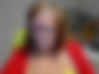 Live cam show with flirtyADELE - Granny BBW on Streamer API