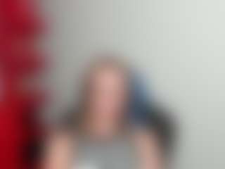 ZoeXox's Live Sex Cam Show