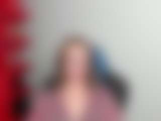 Live cam show with ZoeXox - Wet on Fit Hotties