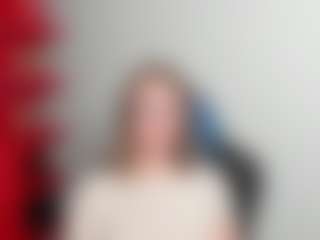ZoeXox's Live Sex Cam Show