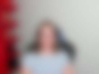 ZoeXox's Live Sex Cam Show