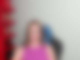 Live cam show with ZoeXox - Blue Eyes on madthumbs