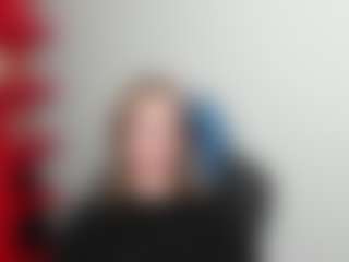 ZoeXox's Live Sex Cam Show