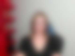 ZoeXox's Live Sex Cam Show