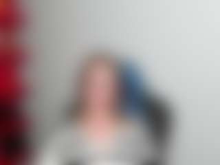 ZoeXox's Live Sex Cam Show