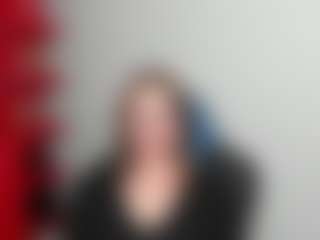 ZoeXox's Live Sex Cam Show
