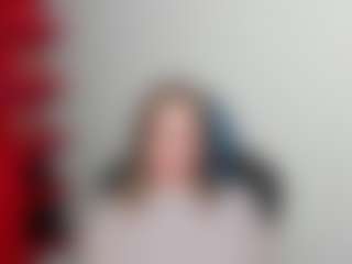 Live cam show with ZoeXox - Cuckold on Hubzter Live