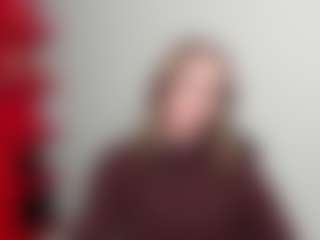 ZoeXox's Live Sex Cam Show
