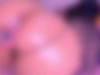Live cam show with Bigassmonic - Smoking on livesuperchat.net