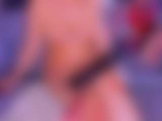 Live cam show with Lorena - Smoking on Mixed Magazine Live