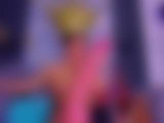 Live cam show with Lorena - Public on slutload
