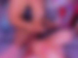 Live cam show with Lorena - Mature on Soda Cam