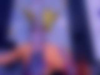 Lorena MILF webcam performer live streaming