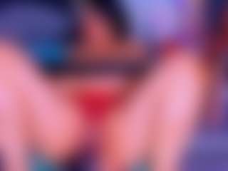 Lorena MILF webcam performer live streaming