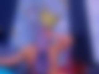 Live cam show with Lorena - Smoking on intimatelivegirls.com