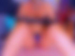 Lorena's Live Sex Cam Show