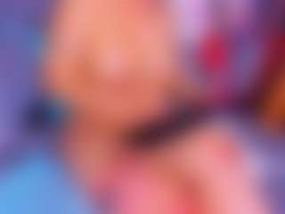 Live cam show with Lorena - Body Massage on StripNow
