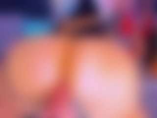 Live cam show with Lorena - Ass Clapping on studioflirtlive.com