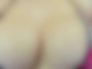 Live cam show with nayla-thompson - Thong on MyBangCams