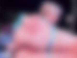 PoppyMichaelson's Live Sex Cam Show
