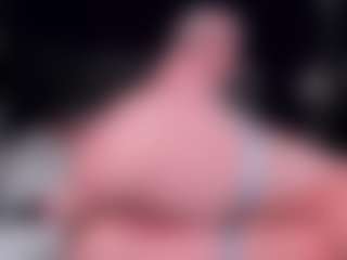 PoppyMichaelson's Live Sex Cam Show