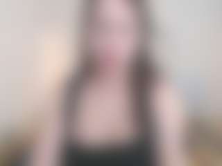 SallyLust MILF webcam performer live streaming