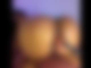 Live cam show with Sary Blake - Twerking on Milfs Live