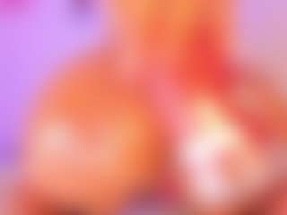 Live cam show with Sary Blake - Riding on Latina Girls