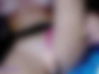 Live cam show with Eva-hot-blond - Green Eyes on Dolls Live