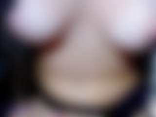 Eva-hot-blond's Live Sex Cam Show