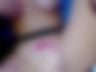 Live cam show with Eva-hot-blond - Green Eyes on CamClone