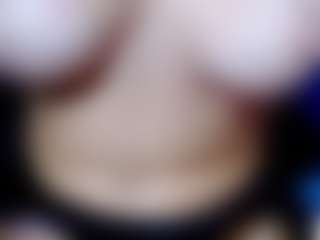 Eva-hot-blond's Live Sex Cam Show