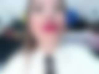 Live cam show with Ariana Diosa - Big Nipples on CamwithHer
