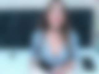 Live cam show with Ariana Diosa - Lush Blonde Hair on Camsoda
