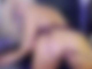 Live cam show with Tania44b - Sexcam on Milfs Live