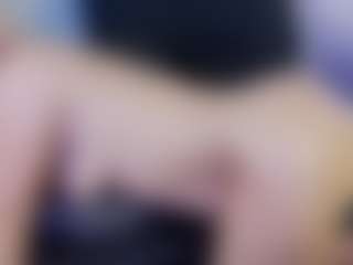 Live cam show with Tania44b - Athletic MILF on Camsoda
